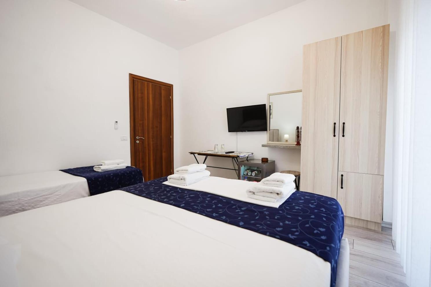 Gjirokastër View City Apartments מראה חיצוני תמונה