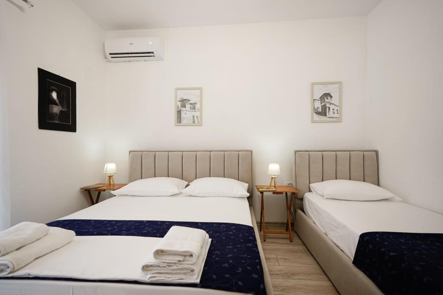 Gjirokastër View City Apartments מראה חיצוני תמונה